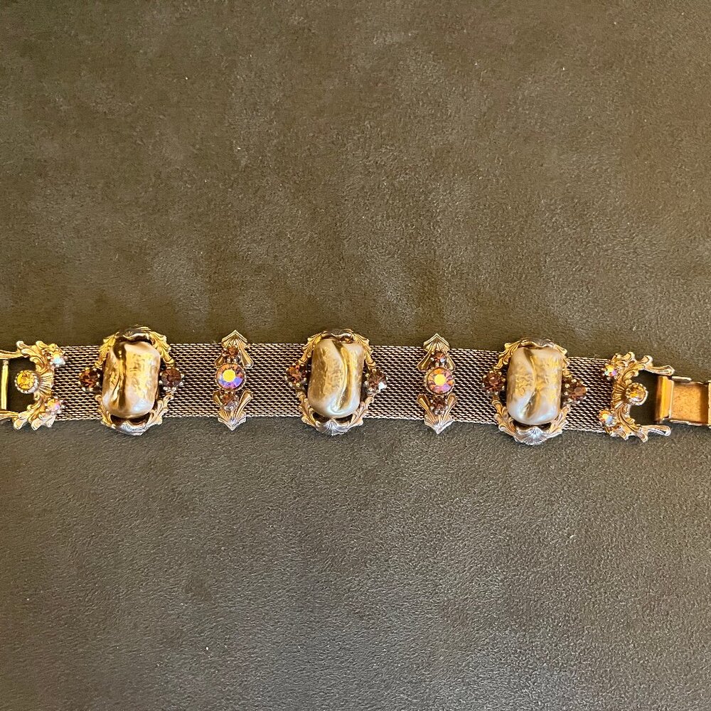 Vintage Gold Tone Mesh Faux Pearl and Rhinestone Bracelet - Picture 14 of 16